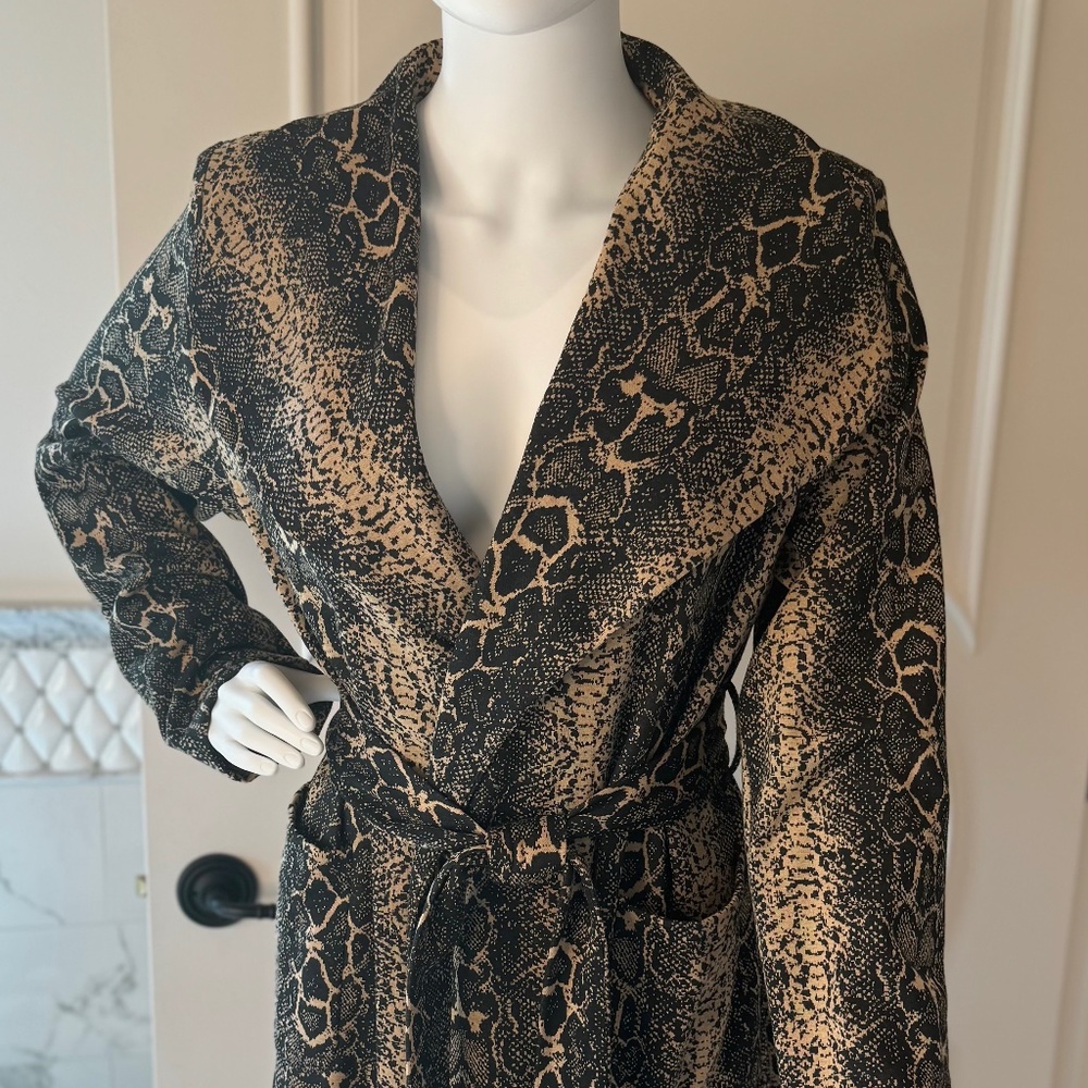Stella Luce, Size L, Python Print - image 1
